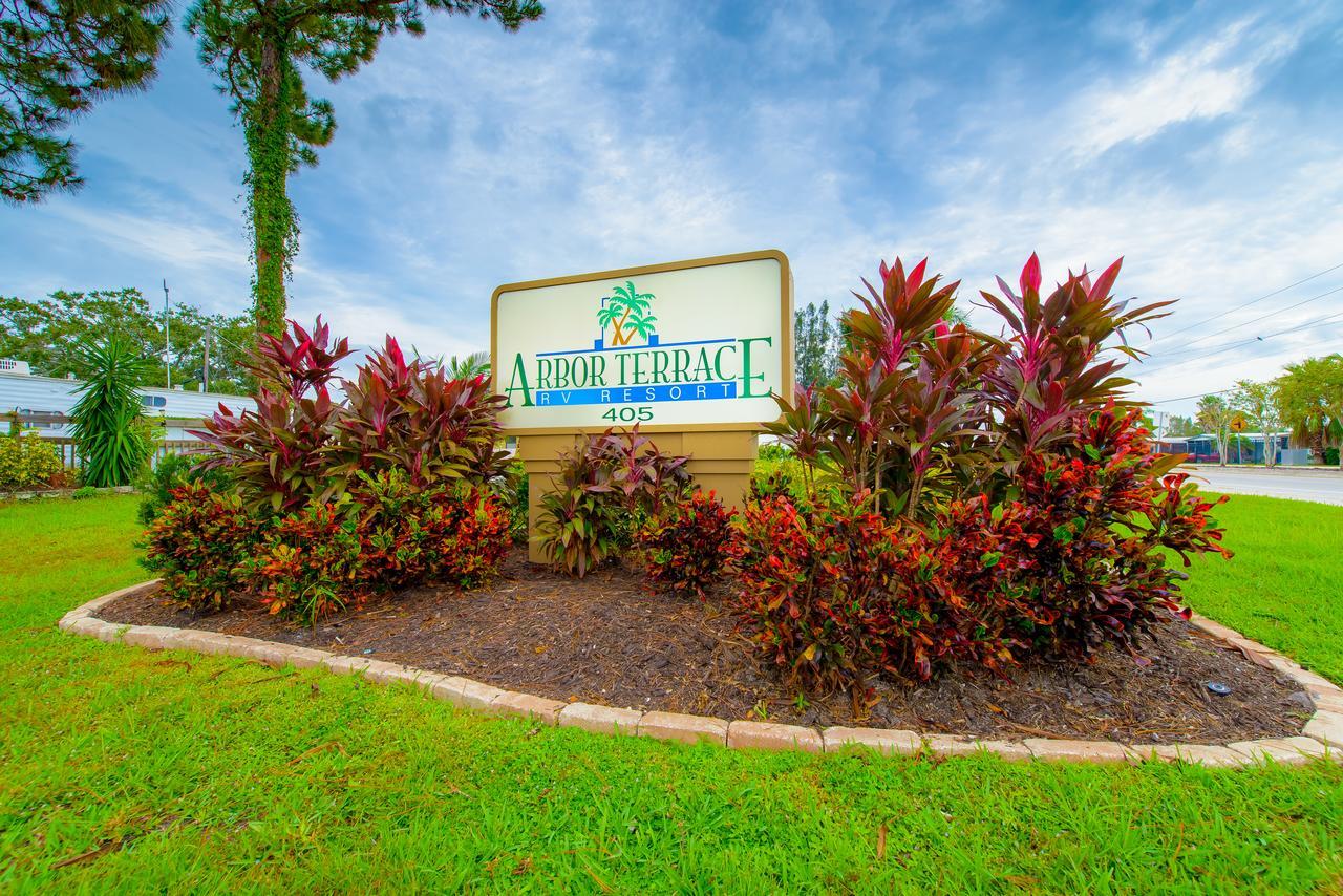 Arbor Terrace Hotel Sarasota Bagian luar foto