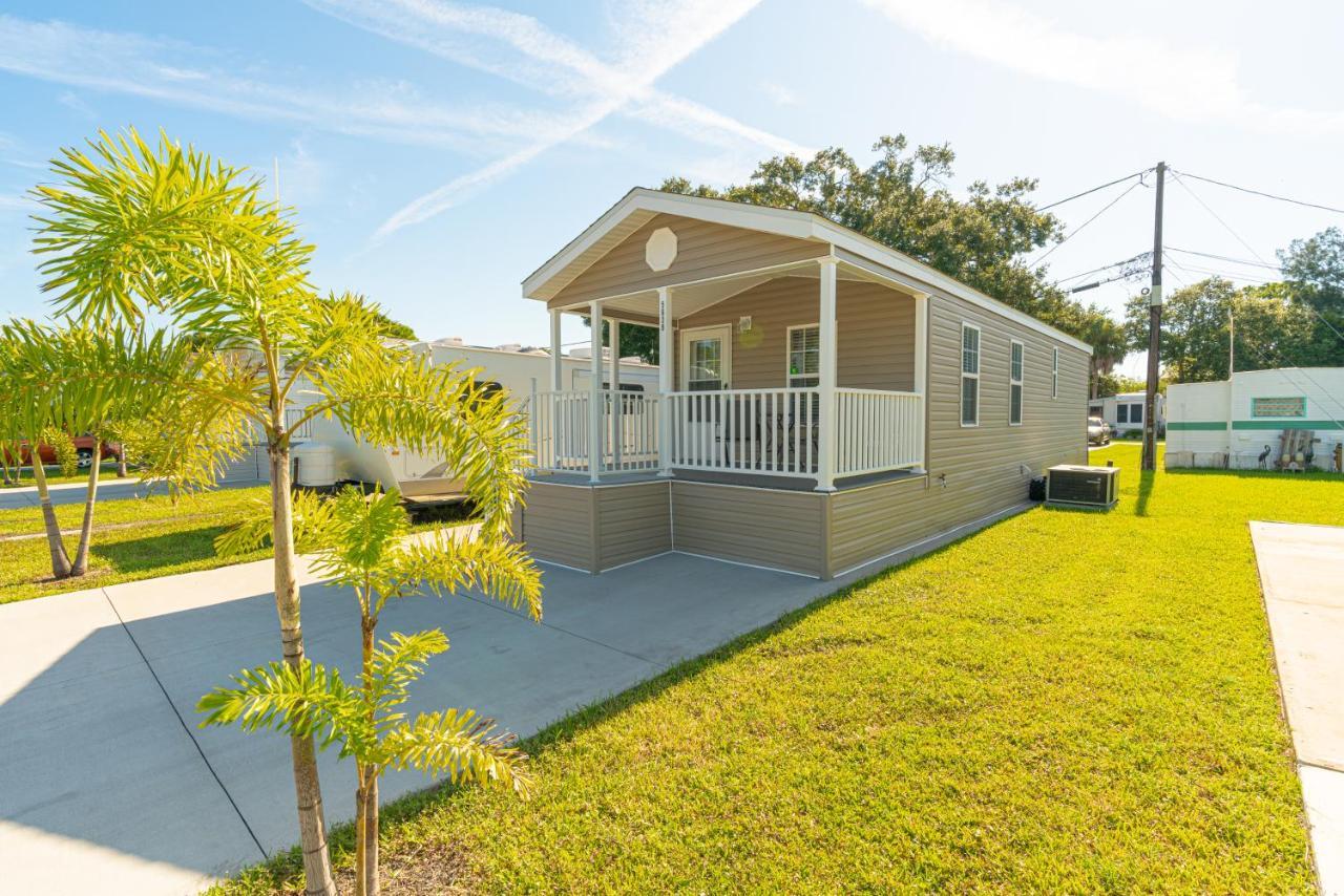 Arbor Terrace Hotel Sarasota Bagian luar foto